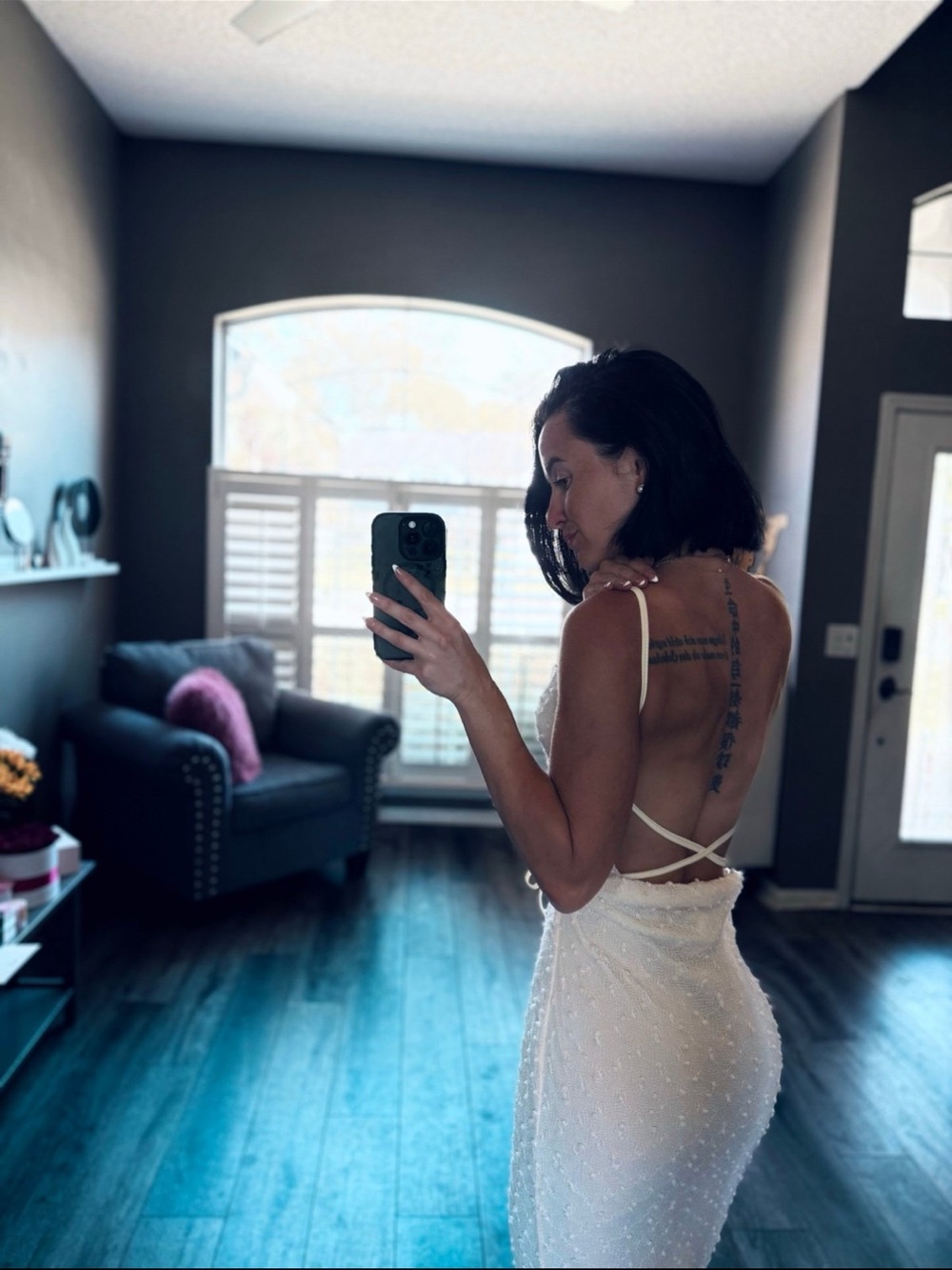 White textures Backless Dress size XS